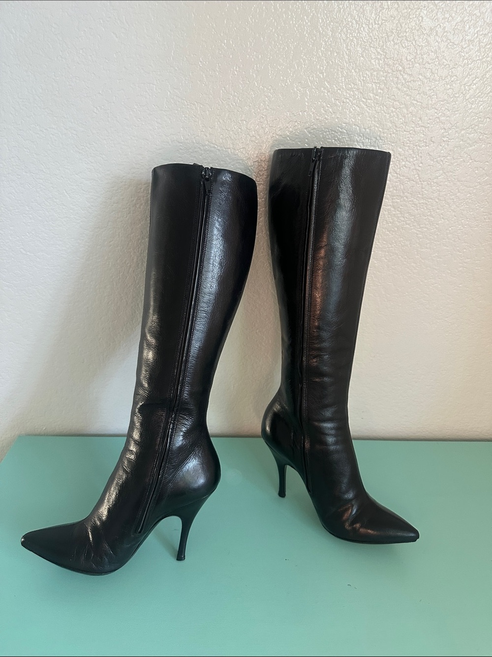 Dolce & Gabbana Mafia Chick leather knee high stiletto boots-size 36 1/2-used - Picture 14 of 17